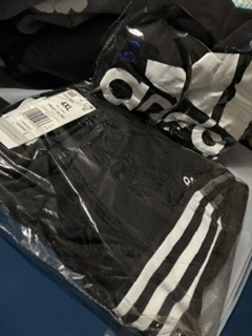 Adidas Shirt& Joggers